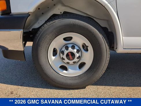 New 2026 GMC Savana 3500 RWD image 20
