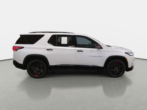 Used 2023 Chevrolet Traverse Premier w/ Redline Edition image 4