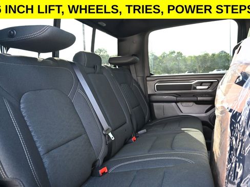 New 2026 RAM 1500 Lone Star w/ Night Edition image 21