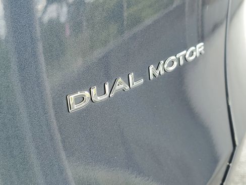 Used 2021 Tesla Model Y Long Range image 6