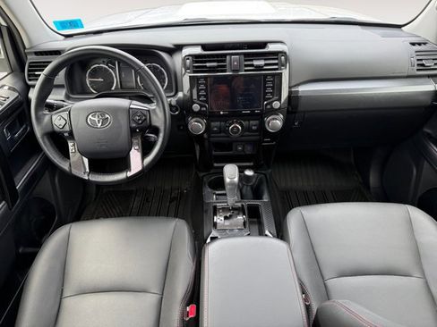 Used 2024 Toyota 4Runner TRD Off-Road Premium image 12