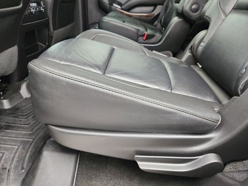 Used 2018 Chevrolet Tahoe LT image 27