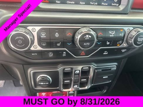 Used 2023 Jeep Gladiator Rubicon w/ LED Lighting Group AWD/4WD image 25