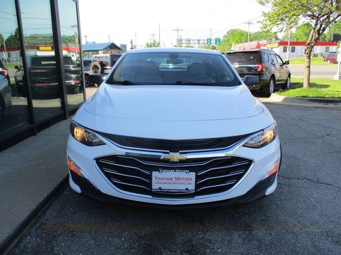 Used 2020 Chevrolet Malibu LS image 3