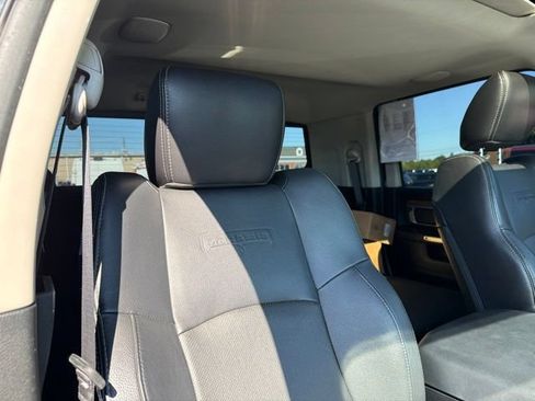 Used 2016 RAM 3500 Laramie AWD/4WD image 9