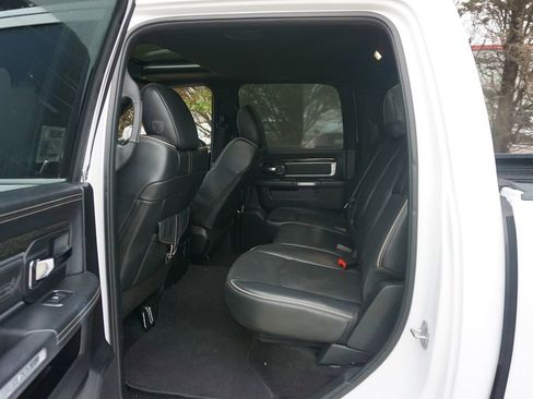 Used 2018 RAM 1500 Limited image 15