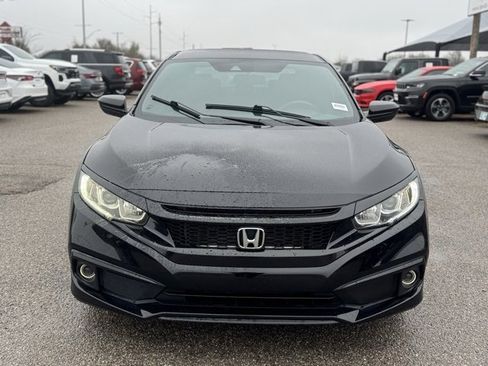 Used 2020 Honda Civic Sport image 2