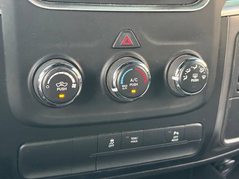 Used 2021 RAM 1500 Warlock AWD/4WD image 9