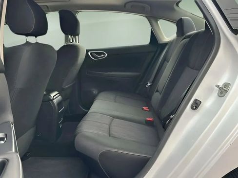 Used 2017 Nissan Sentra SV w/ Style Package image 30