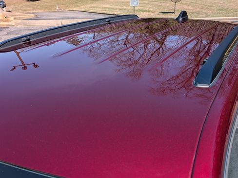 Used 2023 Jeep Grand Cherokee Limited image 14