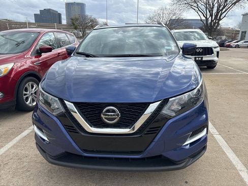 Certified 2022 Nissan Rogue Sport SL image 6