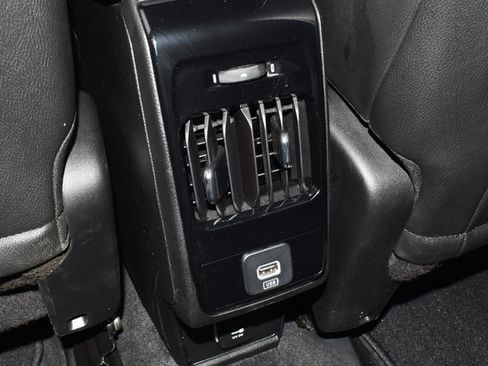 Used 2025 Jeep Compass Limited AWD/4WD image 20