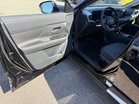 New 2026 Nissan Kicks SV w/ Cold Weather Package image 15