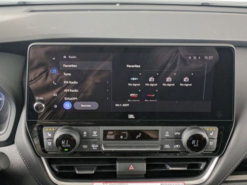 New 2026 Toyota Grand Highlander Hybrid Nightshade Edition image 9