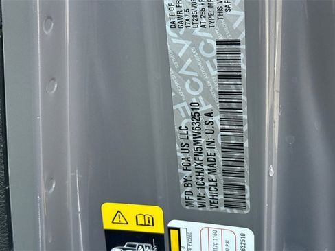 Used 2021 Jeep Wrangler Unlimited Rubicon image 40