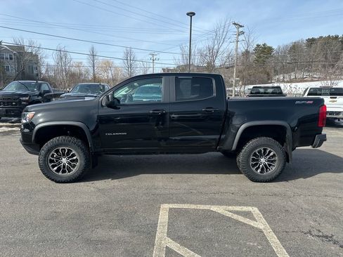 Used 2022 Chevrolet Colorado ZR2 image 2