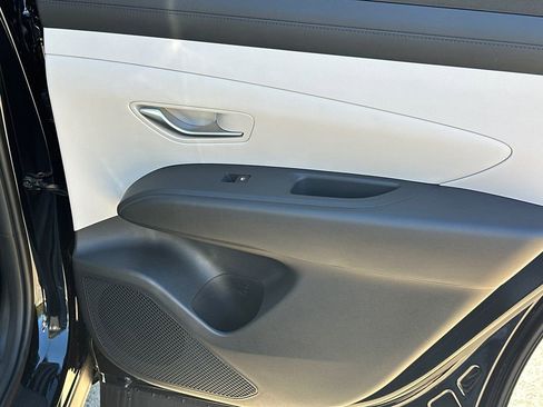 New 2026 Hyundai Tucson SEL image 17