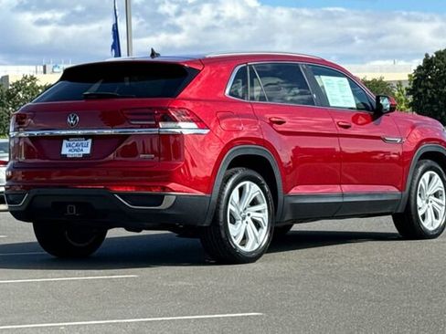 Used 2020 Volkswagen Atlas Cross Sport SEL AWD/4WD image 4