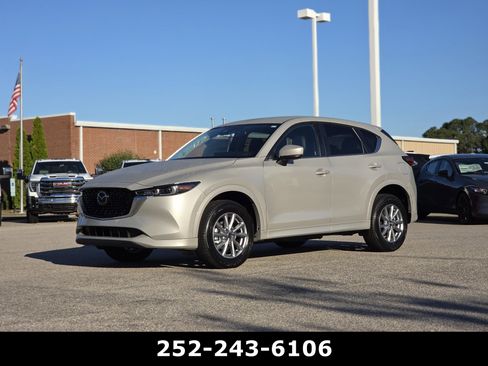 Used 2025 MAZDA CX-5 AWD 2.5 S w/ Select Package image 3