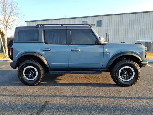 Used 2024 Ford Bronco Outer Banks w/ Sasquatch Package image 3