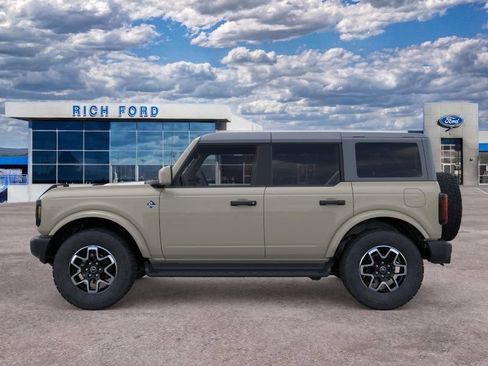 New 2026 Ford Bronco Outer Banks AWD/4WD image 3