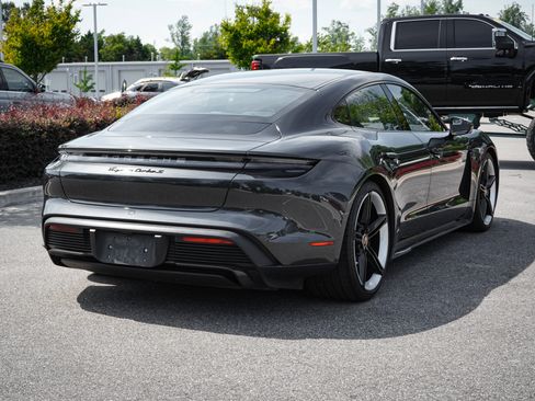 Used 2022 Porsche Taycan Turbo S AWD/4WD image 10