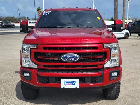 Used 2022 Ford F250 Lariat w/ Tremor Off-Road Package image 25