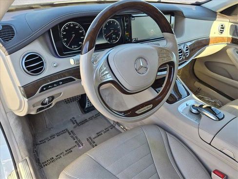 Used 2016 Mercedes-Benz S 550 4MATIC Sedan image 10
