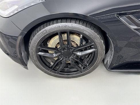 Used 2014 Chevrolet Corvette Stingray Convertible w/ 3LT Preferred Equipment Group image 21