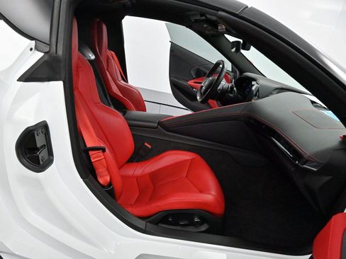 Used 2023 Chevrolet Corvette Z06 w/ Stealth Interior Trim Package RWD image 29