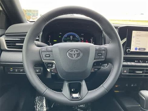 Certified 2025 Toyota Camry SE image 19