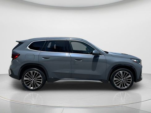 New 2026 BMW X1 xDrive28i w/ Technology Package AWD/4WD image 4