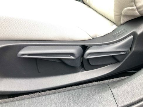 New 2025 Honda Accord LX image 14