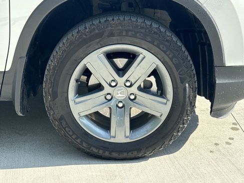 Certified 2023 Honda Ridgeline RTL image 9