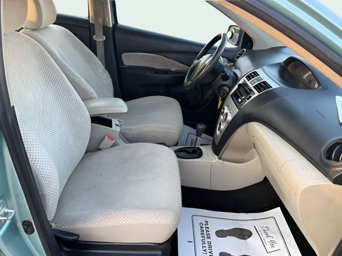 Used 2008 Toyota Yaris Sedan FWD image 6