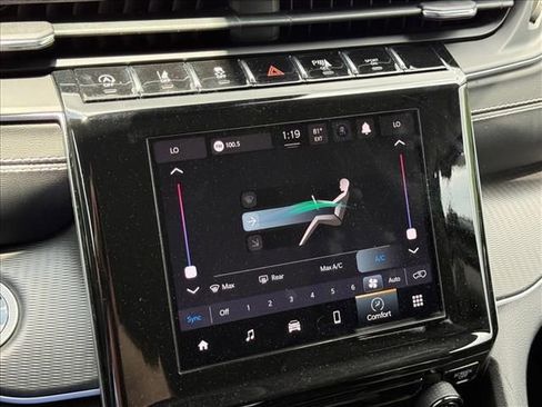 Used 2023 Jeep Grand Cherokee Laredo RWD image 18