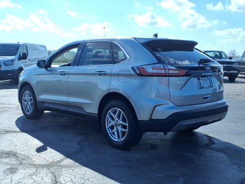 Used 2023 Ford Edge SEL w/ Convenience Package AWD/4WD image 5