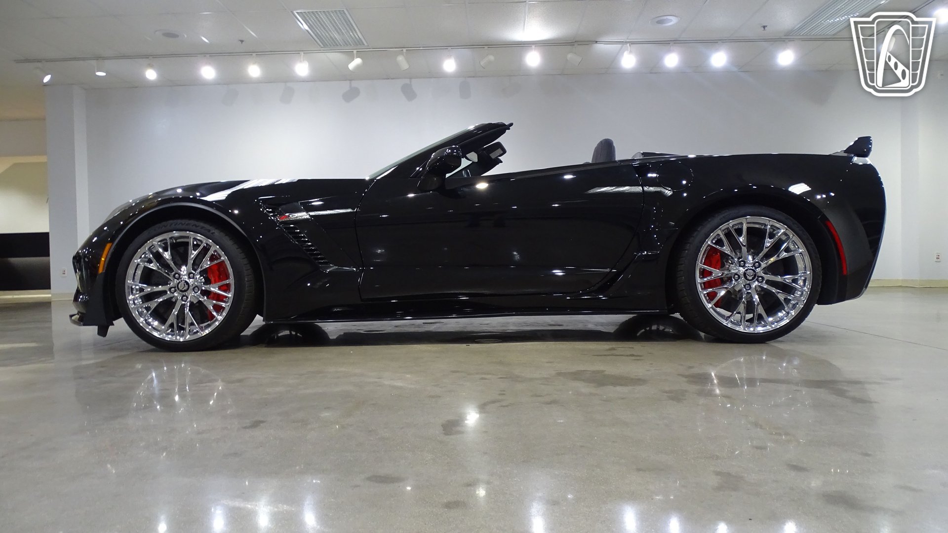 Used 2016 Chevrolet Corvette Z06 w/ 3LZ Preferred Equipment Group RWD image 7