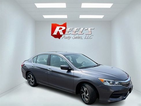 Used 2017 Honda Accord LX image 5