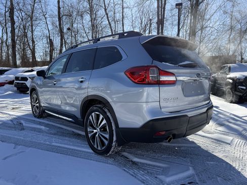 Used 2022 Subaru Ascent Touring image 10