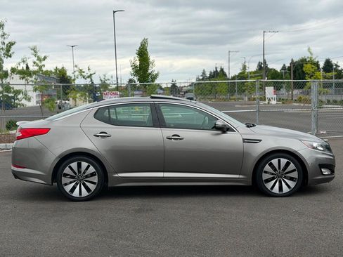 Used 2012 Kia Optima SX w/ Premium Pkg FWD image 3