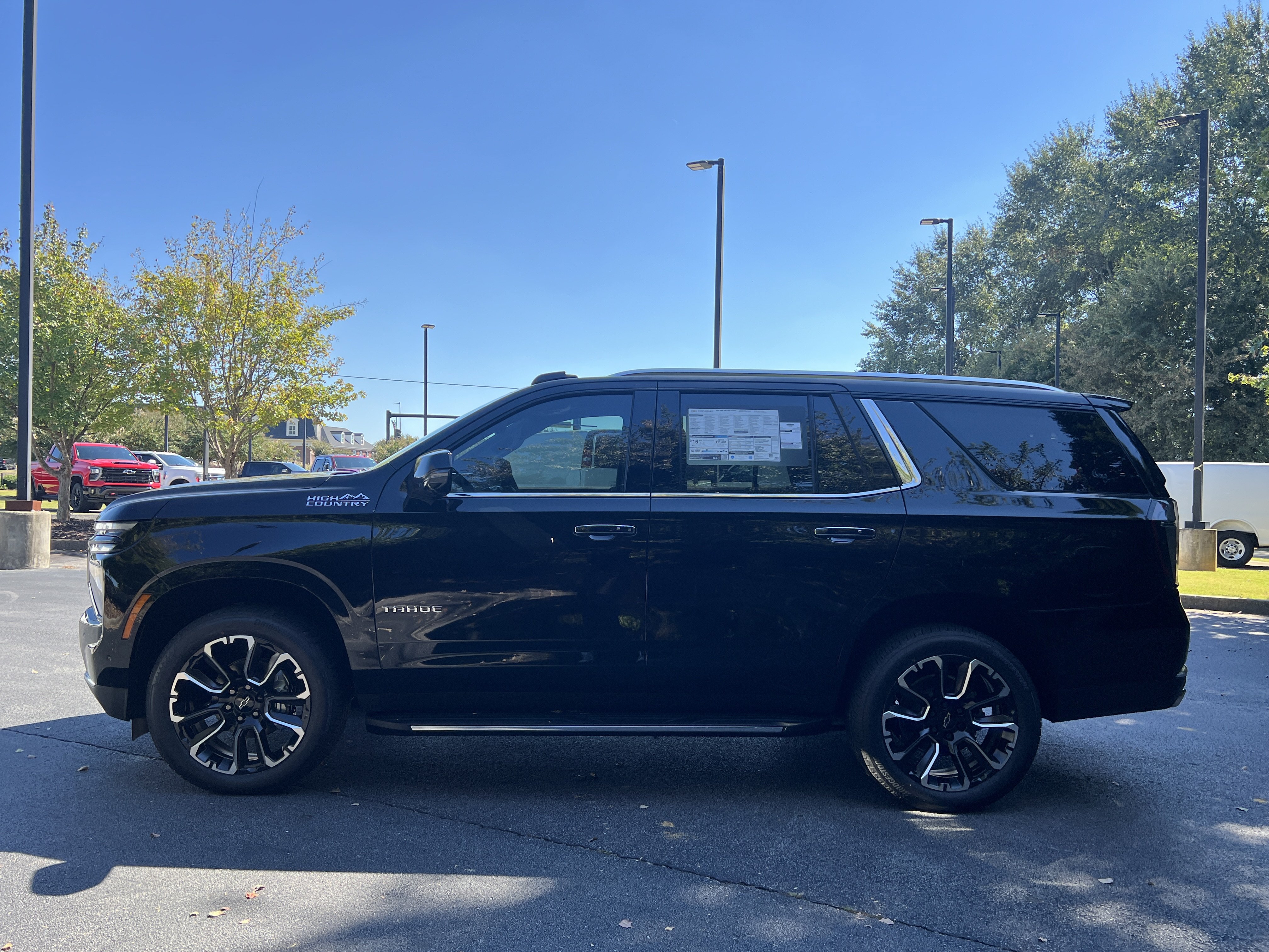New 2026 Chevrolet Tahoe High Country w/ Sun And Tow Package AWD/4WD image 7