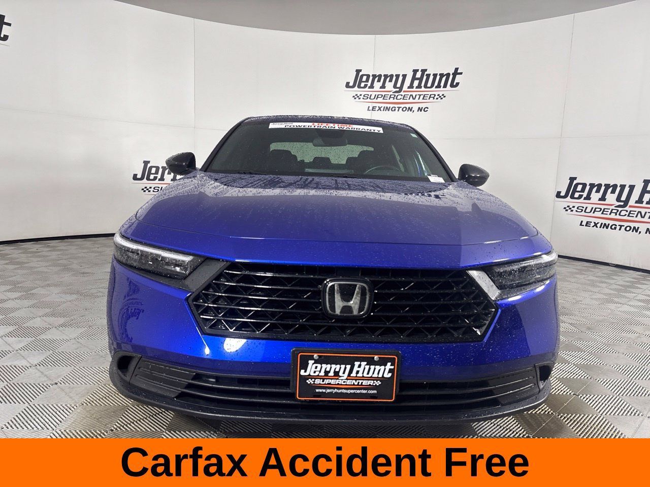 Used 2024 Honda Accord Sport image 3