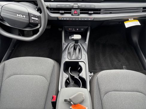New 2026 Kia K4 LXS image 12