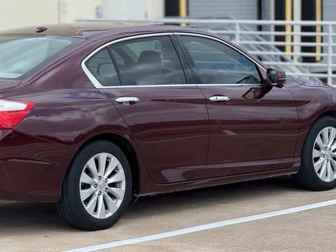 Used 2015 Honda Accord EX-L image 9