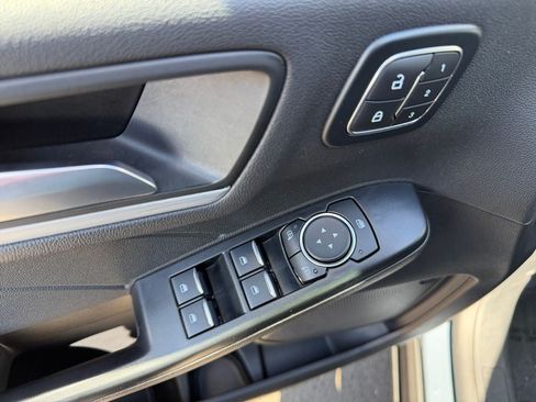 Used 2025 Ford Escape Platinum AWD/4WD image 21