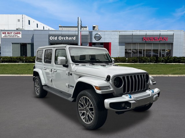 Used 2023 Jeep Wrangler Unlimited Sahara AWD/4WD image 3