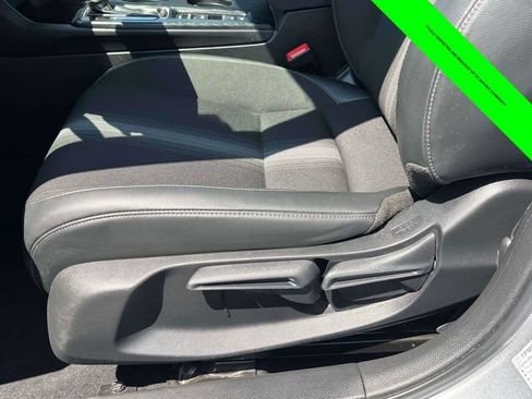 Used 2023 Honda Civic Sport image 4