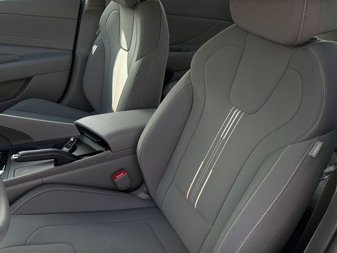 Certified 2026 Hyundai Elantra Sport FWD image 18