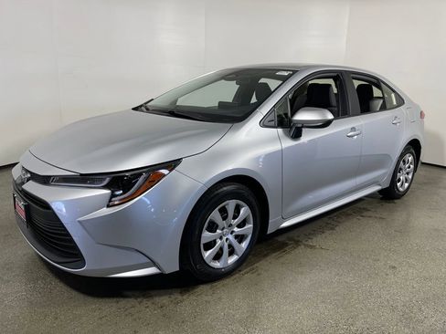 New 2026 Toyota Corolla LE image 7